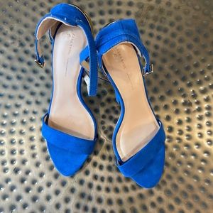 Zara 37 Blue Suede Heeled Sandal with Gold detail